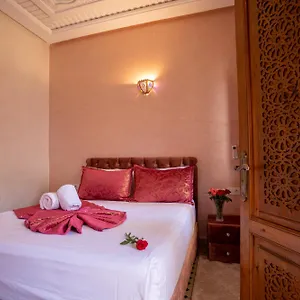 Petite Rose Riad
